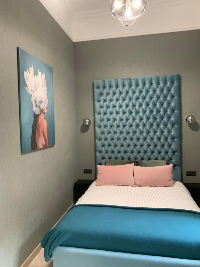 Fountain Appartement ลวีฟ ภายนอก รูปภาพ